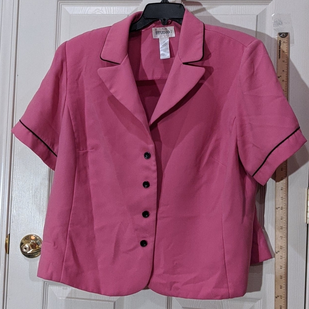 24W Plus size Studio I jacket